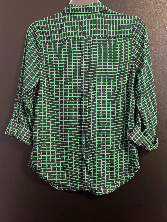 The Limited Ashton Navy & Green Geometric Button-Up Shirt - Picture 2 of 3